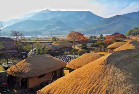 Naganeupseong Folk Village